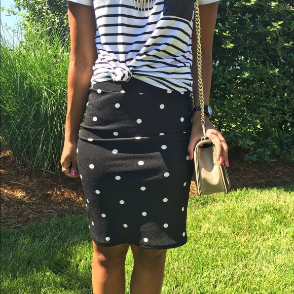 LuLaRoe Dresses & Skirts - LuLaRoe Cassie Black White Polka Dot Skirt